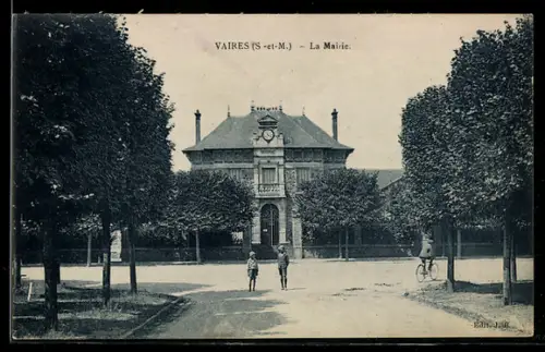 AK Vaires /S.-et-M., La Mairie
