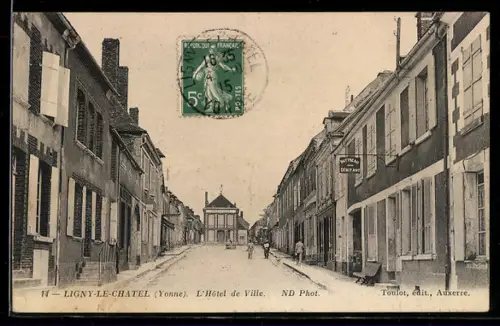 AK Ligny-le-Chatel, L`Hôtel de Ville