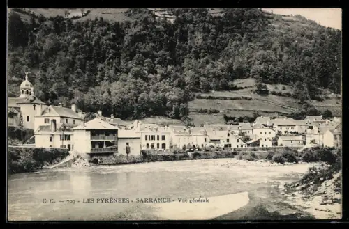 AK Sarrance, Vue générale