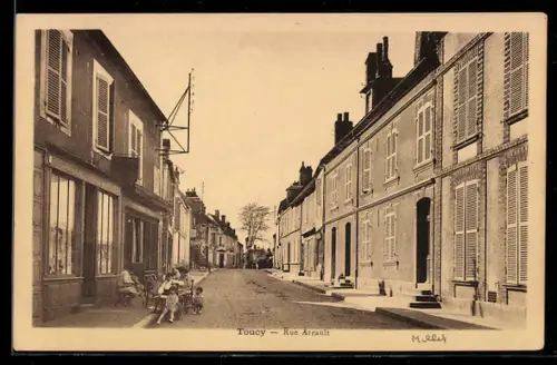 AK Toucy, Rue Arrault