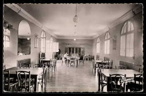 AK Sougères-sur-Sinotte, Maison familiale de cure du Petit-Pien, Le Salon de lecture