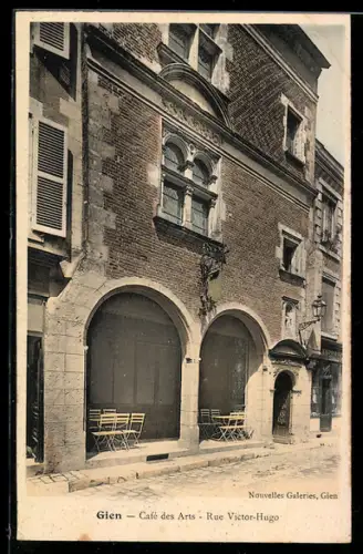 AK Gien, Café des Arts, Rue Victor-Hugo
