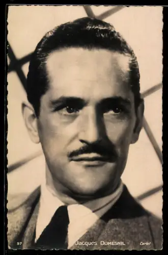 AK Schauspieler Jacques Dumesnil mit Schnurrbart