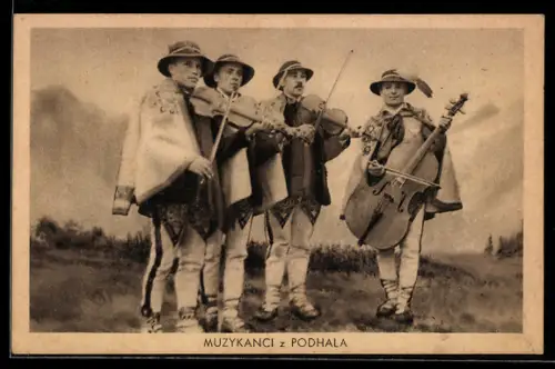 AK Muzykanci z Podhala, Portrait mit Instrumenten