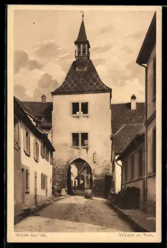 AK Wihr-au-Val, Coin de Ville, Gasse mit Torbogen