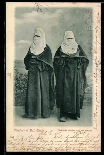 AK Dol. Tuzla, Zwei Türkinnen auf der Strasse