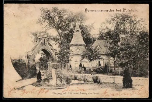 AK Hermannswerder bei Potsdam, Eingang mit Pförtnerwohnung von innen gesehen, Parkanlage