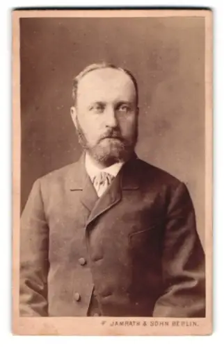 Fotografie F. Jamrath & Sohn, Berlin, Belle-Alliance-Str. 14, Porträt des Herrn Carl Hauffe
