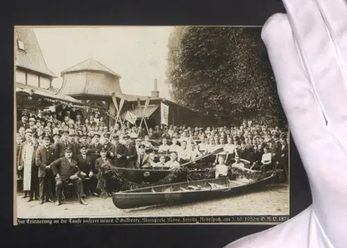 Fotografie Ansicht Offenbach a. M., Taufe der neuen Schulboote Mainperle, Forelle und Rohrspatz am 3.10.1920