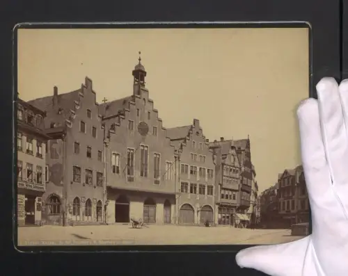 Fotografie C. Hertel, Mainz, Grosse Bleiche, Ansicht Frankfurt a. Main, Römerberg mit Römer, Gasthaus zum alten Limpurg