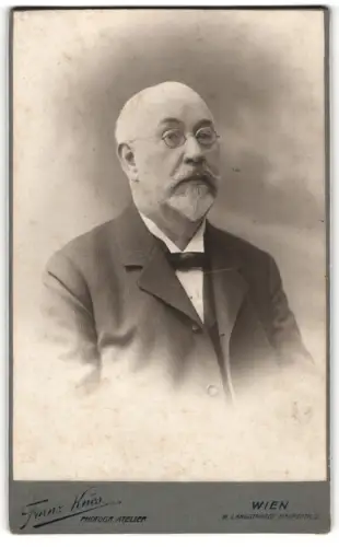 Fotografie Franz Knes, Wien, Landstrasse Hauptstrasse 2, Porträt von Franz Leitenberg