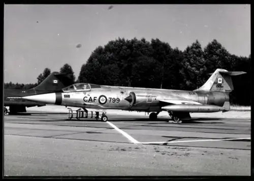Fotografie Flugzeug Lockheed F-104 Starfighter Canadian Armed Forces 799