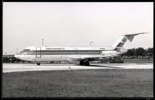 Fotografie Flugzeug Douglas DC-9, Aeroamerica N5016