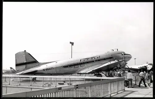 Fotografie Flugzeug Douglas DC-3, Nor-Fly N65371