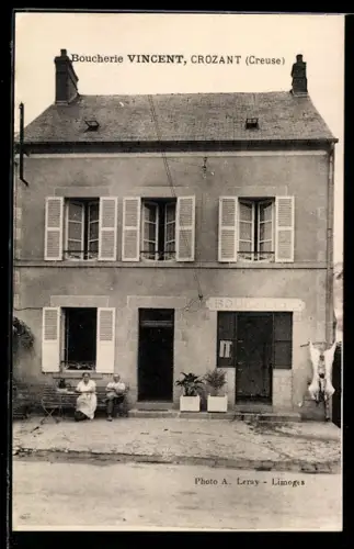 AK Crozant /Creuse, Boucherie Vincent avec facade et enseigne traditionnelle