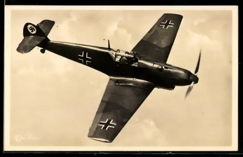 AK Unsere Luftwaffe, Jagdeinsitzer im Angriff, Me 109 mit 