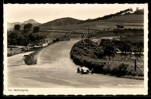 AK Der Nürburgring, Autorennen, Bolide in Kurve