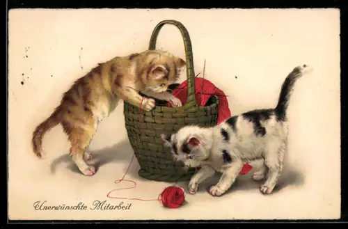 AK Unerwünschte Mitarbeit, zwei Katzen spielen mit einem roten Wollknäuel