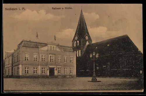 AK Neukalen i. M., Rathaus und Kirche