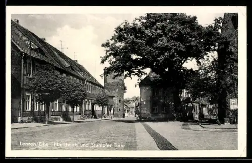 AK Lenzen /Elbe, Marktplatz und Stumpfer Turm