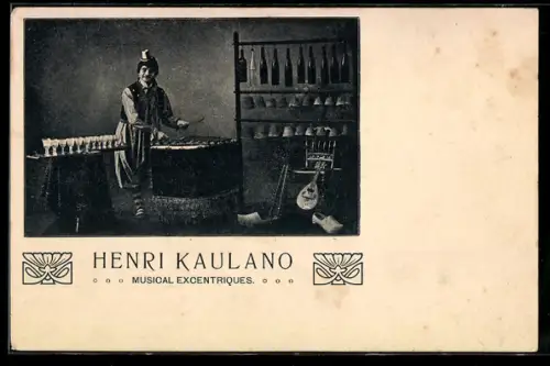 AK Musiker Henri Kaulyno am Xylophon