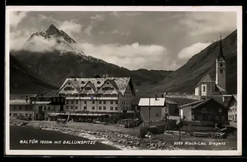 AK Galtür, Post Gasthof Rössle mit Ballunspitze