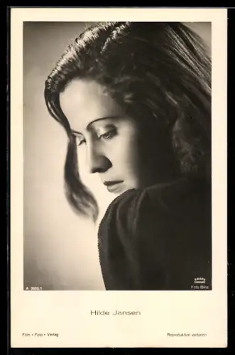 AK Schauspielerin Hilde Jansen blickt melancholisch