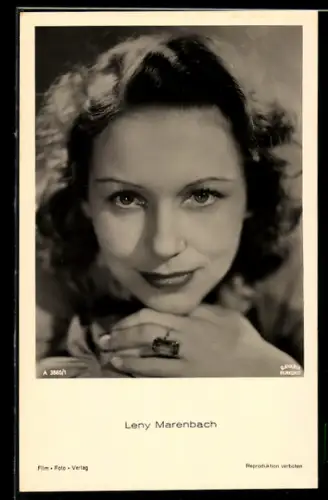 AK Schauspielerin Leny Marenbach mit gewelltem Haar
