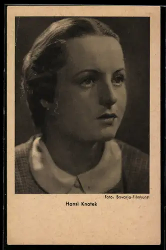 AK Schauspielerin Hansi Knotek mit ernster Miene seitlich schauend