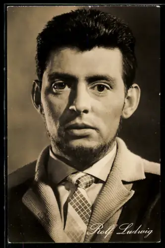 AK Schauspieler Rolf Ludwig mit Bart und Krawatte