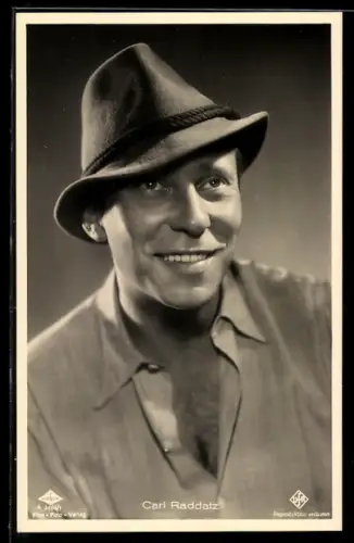 AK Schauspieler Carl Raddatz mit lächelndem Gesicht