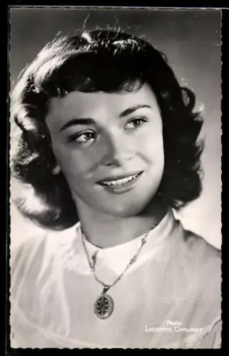 AK Schauspielerin Danielle Delorme mit zauberhaftem Blick