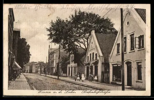AK Winsen a. d. Luhe, Bahnhofstrasse mit Korbwarengeschäft