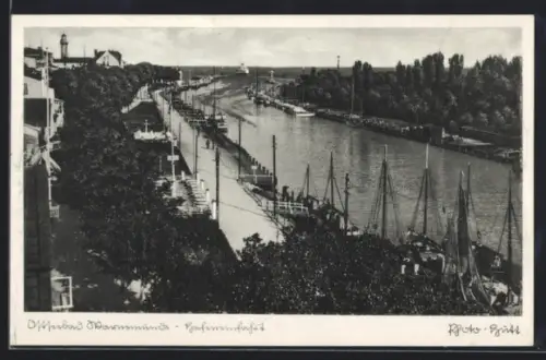 AK Warnemünde, Hafeneinfahrt