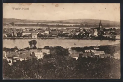 AK Werder /Havel, Ortsansicht mit Kirche und Hotel und Restaurant Bismarckhöhe