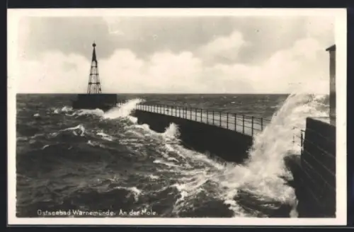 AK Warnemünde, An der Mole