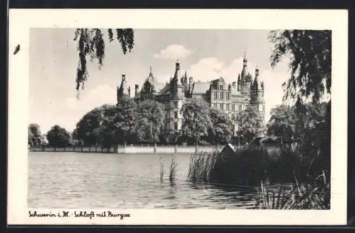 AK Schwerin i. M., Schloss mit Burgsee