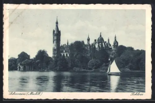 AK Schwerin /Mecklbg., Blick zum Schloss