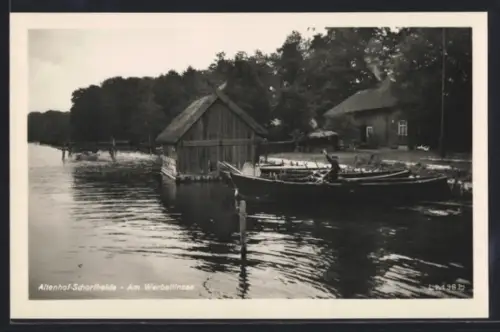 AK Altenhof /Schorfheide, Am Werbellinsee, Bootshaus, Boote