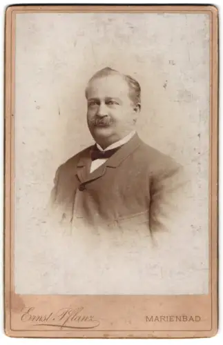 Fotografie Ernst Pflanz, Marienbad, Waldquell Allee, Porträt von Bruno Feder 1891