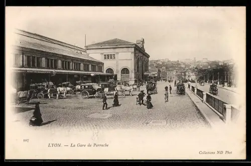 AK Lyon, La Gare de Perrache