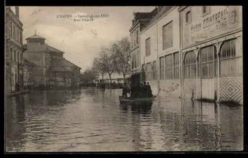 AK Angers, Inondations 1910, Rue Thiers