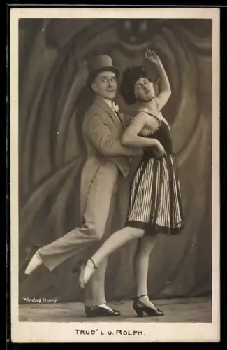 AK Trud`l und Rolph posieren zusammen