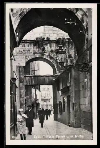 AK Split, Porta Ferrea sa istoka