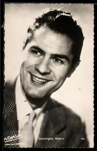 AK Schauspieler Georges Grey im karierten Jackett mit Krawatte