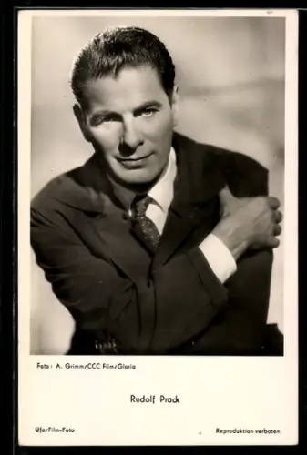 AK Schauspieler Rudolf Prack im Anzug mit Krawatte