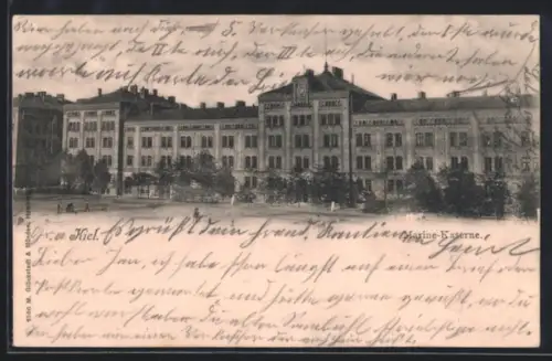 AK Kiel, Marine-Kaserne mit Grünanlage in der Aussenansicht