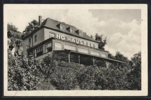 AK Dresden-Pillnitz, Gaststätte HO-Hausberg, Aussenansicht mit Umgebung