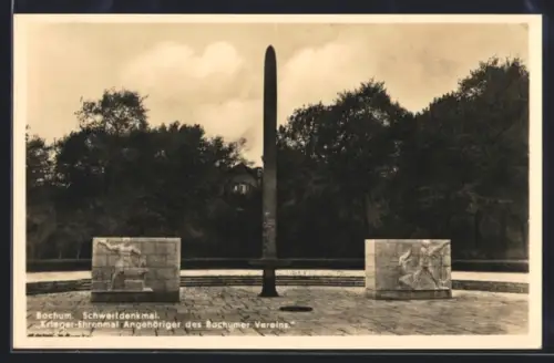 AK Bochum, Schwertdenkmal, Krieger-Ehrenmal Angehöriger des Bochumer Vereins
