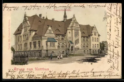 AK Kottbus, Augusta-Stift in der Aussenansicht mit Grünanlage